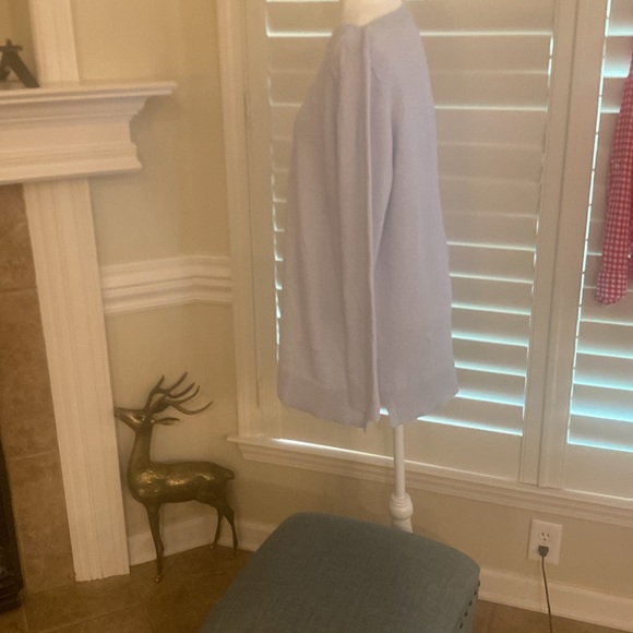 Loft Sweater - Picture 4 of 9